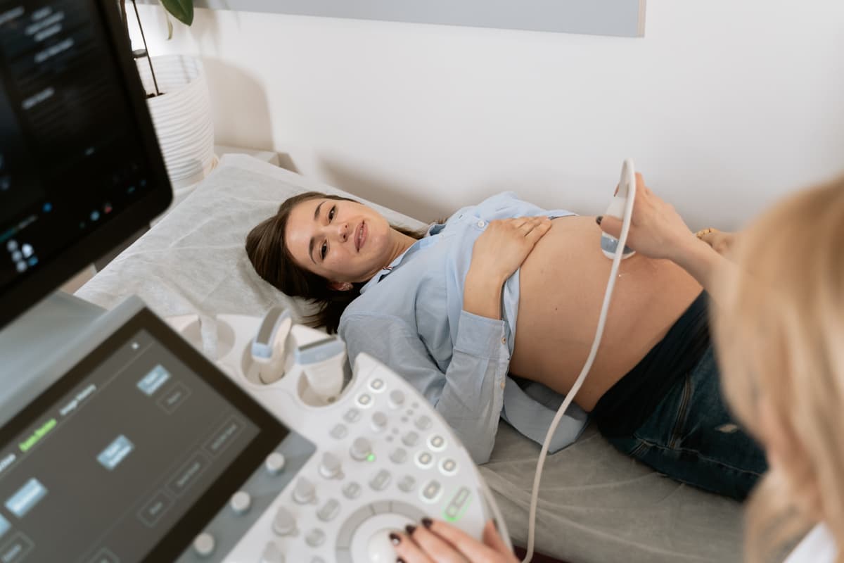 Pregnancy ultrasound scan at Ultrasound Ireland